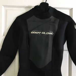 Body Glove Wetsuit women’s size 9/10 3mm